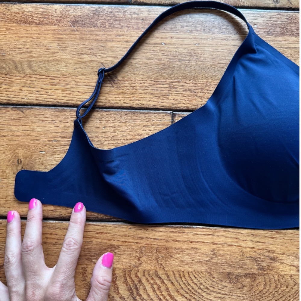EBY Relief Bra Women Lg Navy Blue Seamless Wireless Adjustable Straps Comfort - Picture 3 of 7